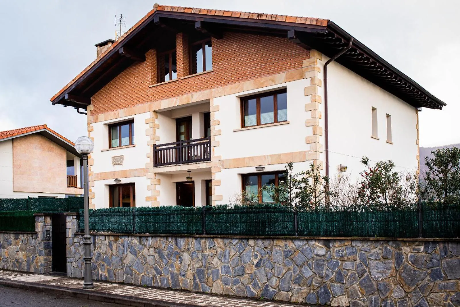 Casa Iparra Txiki Berri Hotel Irun Guest house